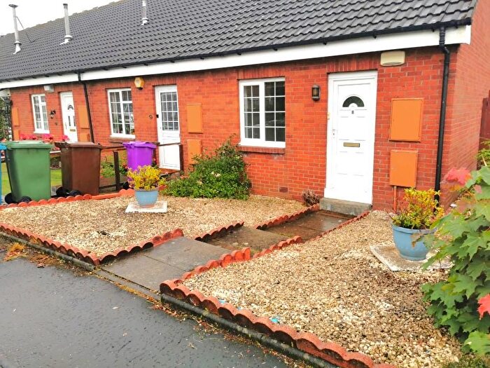 1 Bedroom End Of Terrace House To Rent In Hilton Terrace, Anniesland, Glasgow, G13