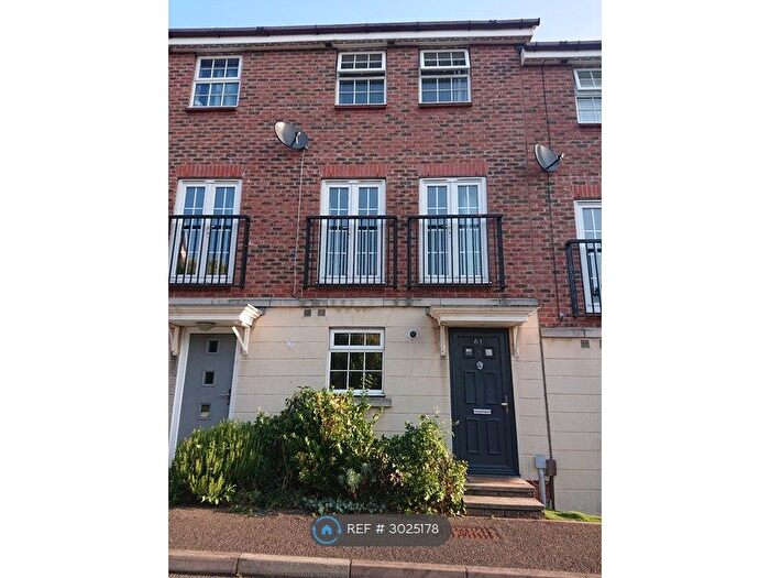 3 Bedroom Terraced House To Rent In Harper Close, Grays, RM16