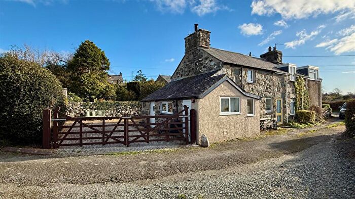 2 Bedroom Cottage For Sale In Coedisaf, Dyffryn Ardudwy, LL44