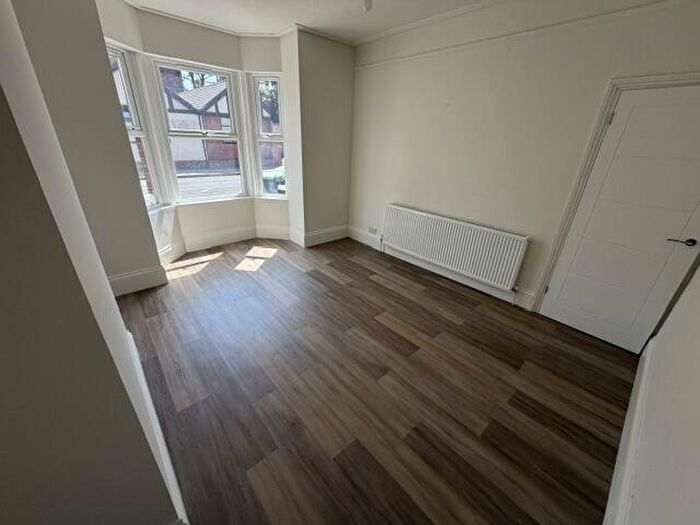2 Bedroom Terraced House To Rent In Chilwell Road, Beeston, NG9
