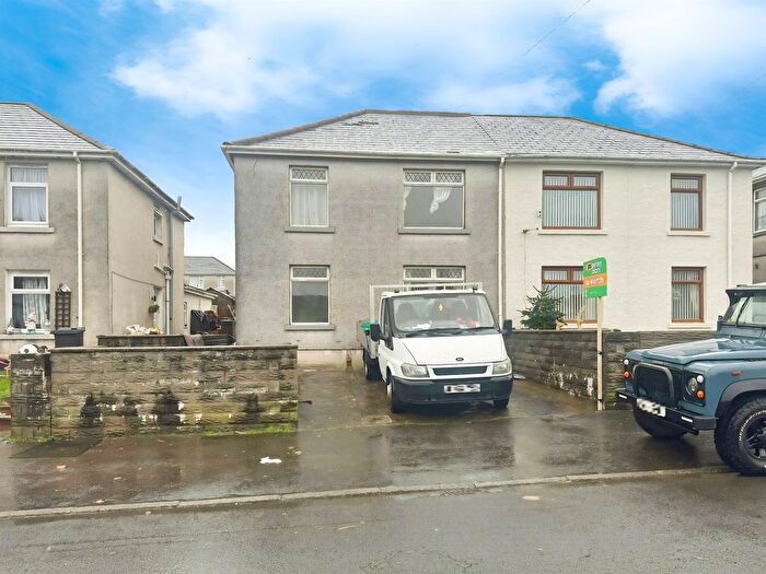 3 Bedroom Semi Detached House For Sale In Ruskin Street, Neath, SA11