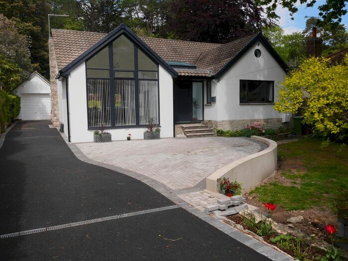 3 Bedroom Property To Rent In Links Road, Canford Cliffs, Poole, BH14