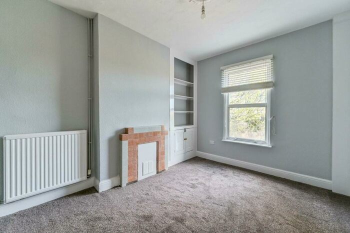 4 Bedroom Terraced House To Rent In Oval Road, East Croydon, Croydon, CR0