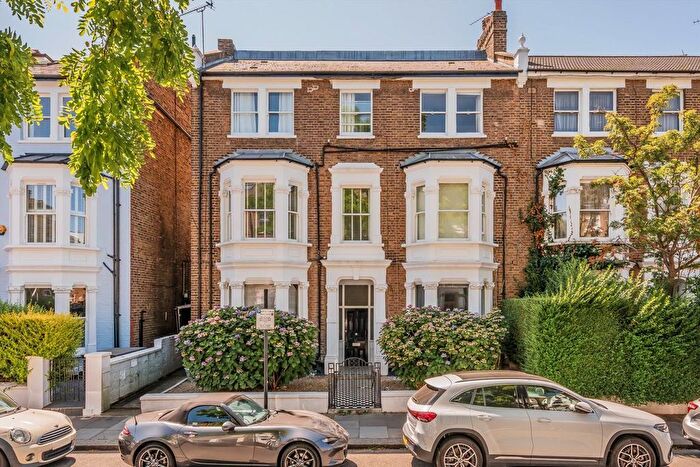 1 Bedroom Flat To Rent In Lena Gardens, Hammersmith, W6