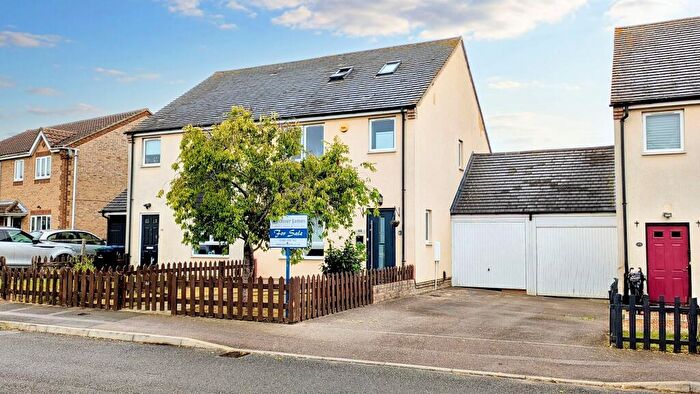 4 Bedroom Semi-Detached House For Sale In Sapley Park, Huntingdon, Cambridgeshire., PE29