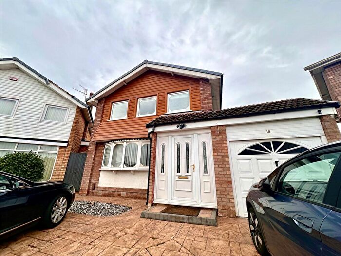 3 Bedroom Detached House For Sale In Bean Leach Avenue, Stockport, Greater Manchester, SK2