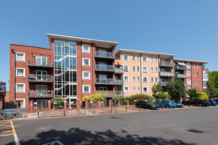 1 Bedroom Flat For Sale In Nexus Court, Kirkdale Road, Leytonstone, London, E11
