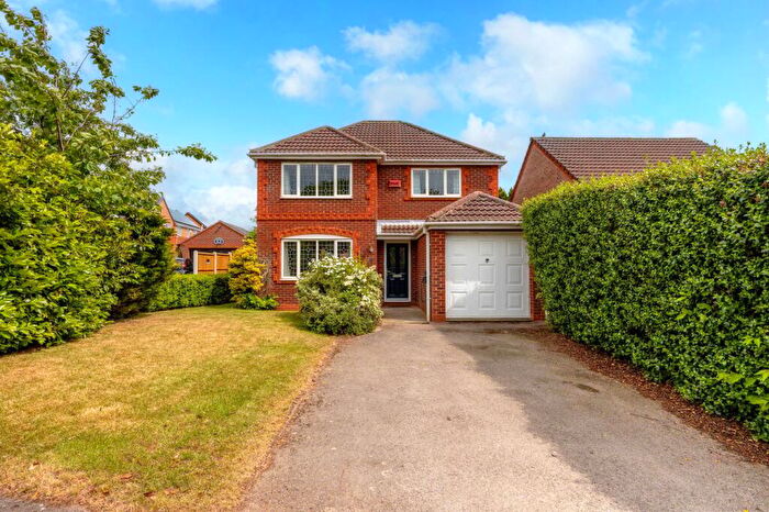 4 Bedroom Detached House For Sale In Round Hill, Darton, Barnsley, S75