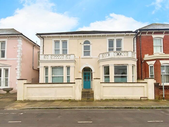1 Bedroom Apartment To Rent In Cavendish Road, Southsea, PO5