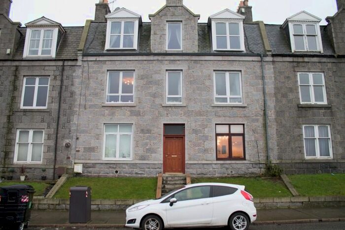 1 Bedroom Flat To Rent In Menzies Road, Torry, Aberdeen, AB11