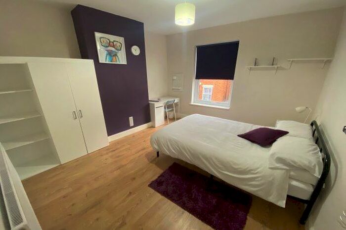 3 Bedroom Property To Rent In Mostyn Street, Wolverhampton, WV1