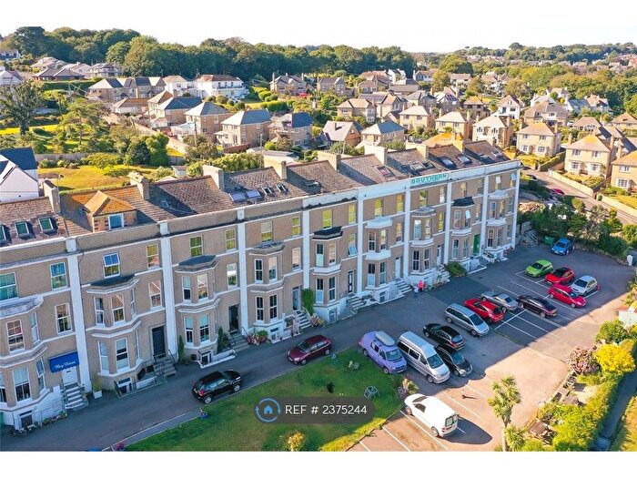 3 Bedroom Flat To Rent In Alexandra Terrace, Penzance, TR18