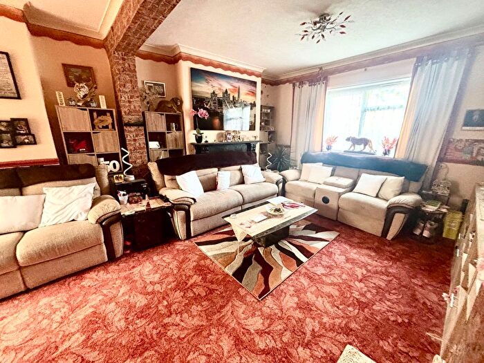 3 Bedroom Terraced House For Sale In Vera Road, Clydach, Swansea, SA6