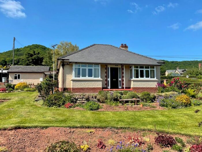 3 Bedroom Detached Bungalow For Sale In Tillington, Hereford, HR4