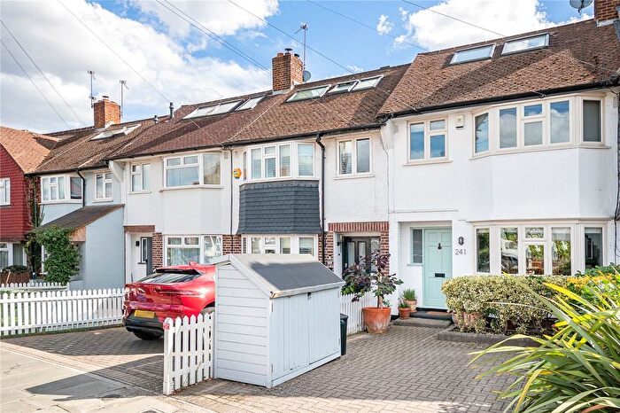 4 Bedroom Terraced House For Sale In Lincoln Avenue, Twickenham, TW2