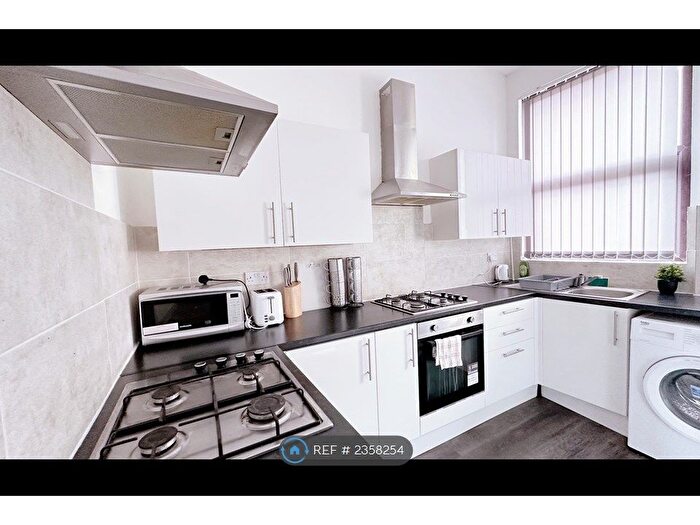 5 Bedroom Terraced House To Rent In Chirkdale St, Liverpool, L4