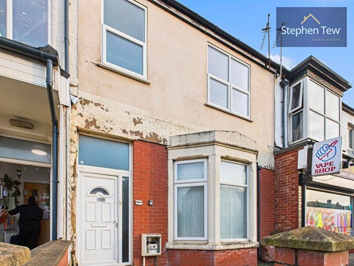 2 Bedroom Flat To Rent In Lytham Road, Blackpool, FY1