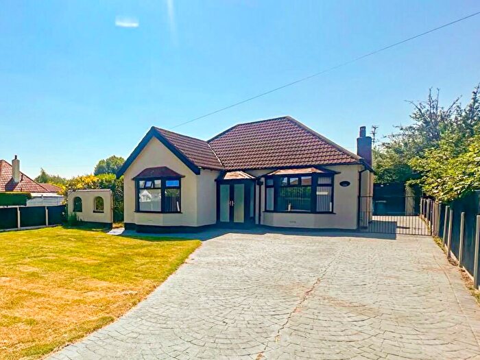3 Bedroom Detached Bungalow For Sale In Higher Road, Liverpool, L26