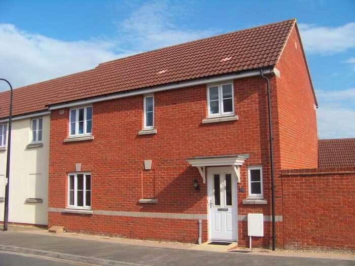 3 Bedroom Detached House To Rent In Hestercombe Close, Weston Village, BS24