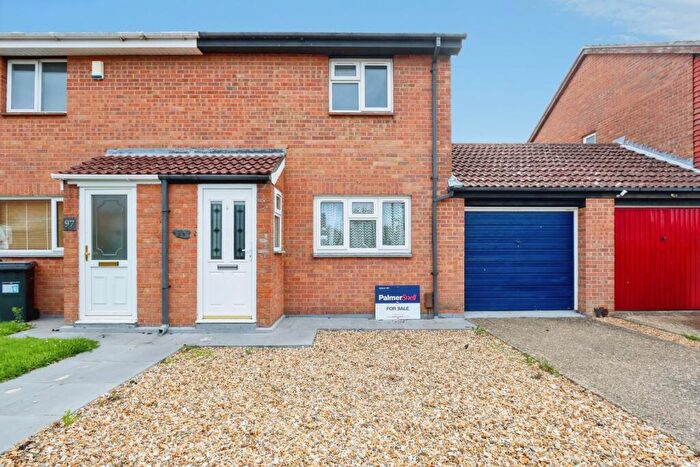 3 Bedroom Semi Detached House For Sale In Tarrant Road, Bournemouth, Dorset, BH9