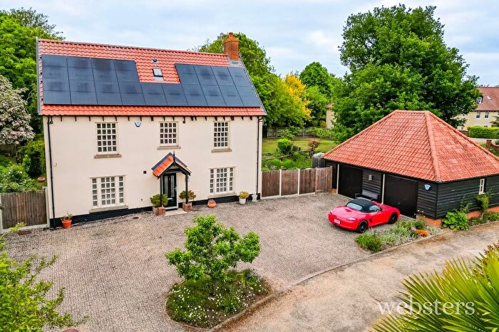 5 Bedroom Detached House For Sale In Church View Close, Griston, IP25