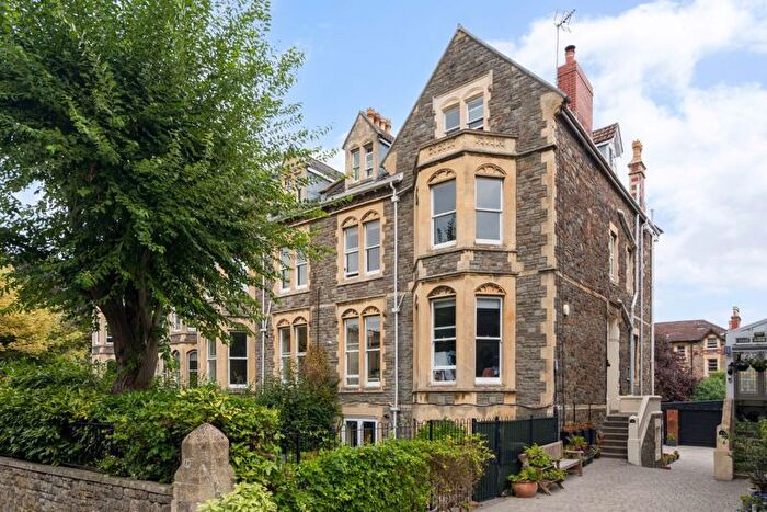 2 Bedroom Flat For Sale In Durdham Park, Redland, Bristol, BS6