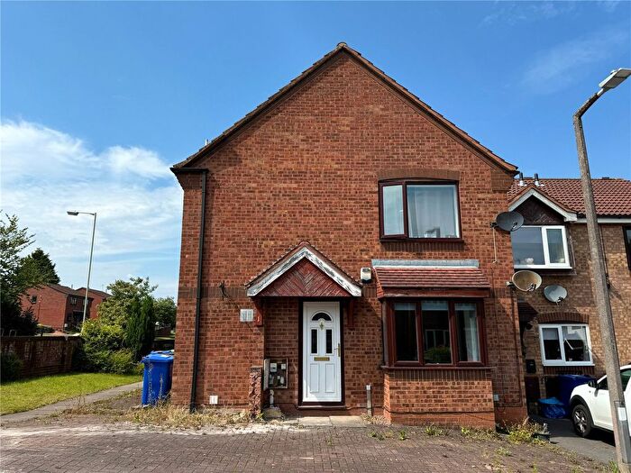 1 Bedroom Flat For Sale In Chestnut Close, Cannock, Staffordshire, WS11