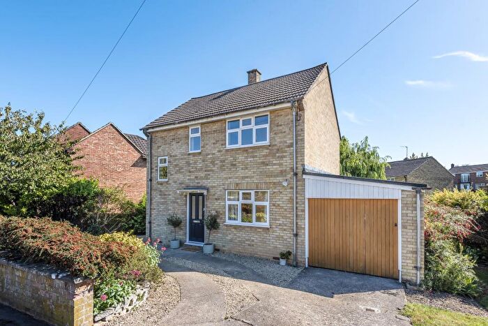 3 Bedroom Detached House To Rent In Kennington, Oxfordshire, OX1