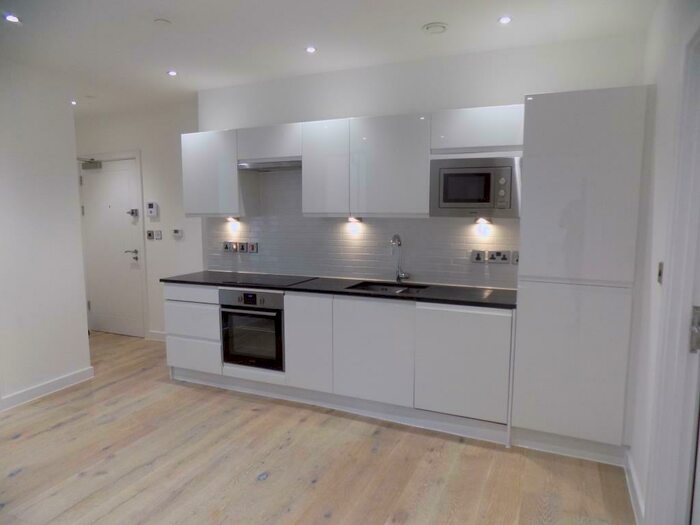 2 Bedroom Apartment To Rent In Garrard House, Garrard Street, RG1