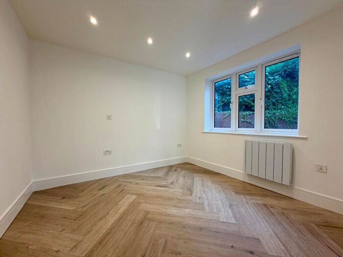 2 Bedroom Apartment To Rent In High Street, Baldock, SG7