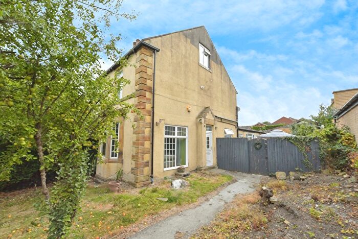 3 Bedroom Semi-detached House For Sale In Meetinghouse Lane, Woodhouse, Sheffield, South Yorkshire, S13