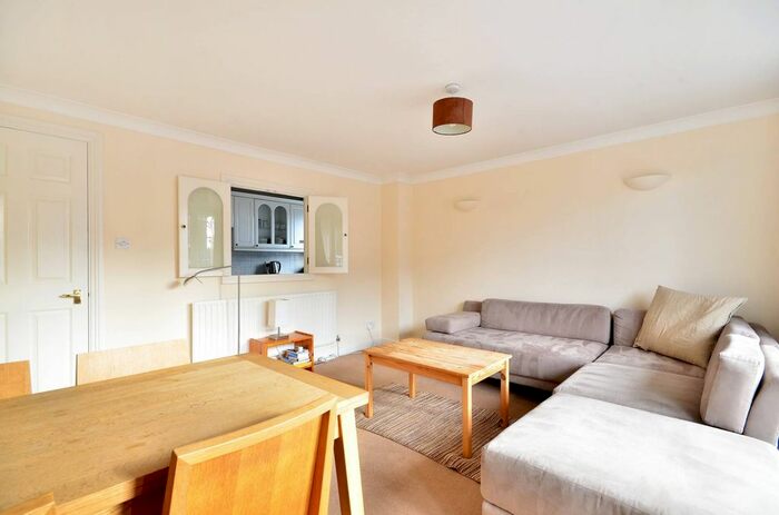 1 Bedroom Flat To Rent In Bourne Place, Chiswick, London, W4