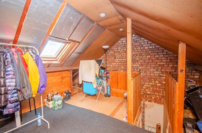 1 Bedroom Flat To Rent In Dibden Road, Downend, Bristol, BS16