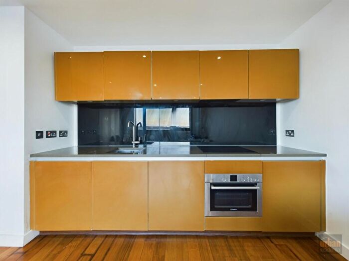 1 Bedroom Apartment To Rent In Waterside, City Centre, L3