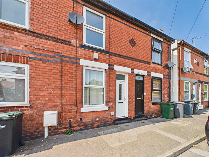 2 Bedroom Terraced House To Rent In Chandos Avenue, Netherfield, Nottingham, NG4