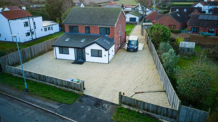 5 Bedroom Detached House For Sale In West Moor Road, Walkeringham, DN10