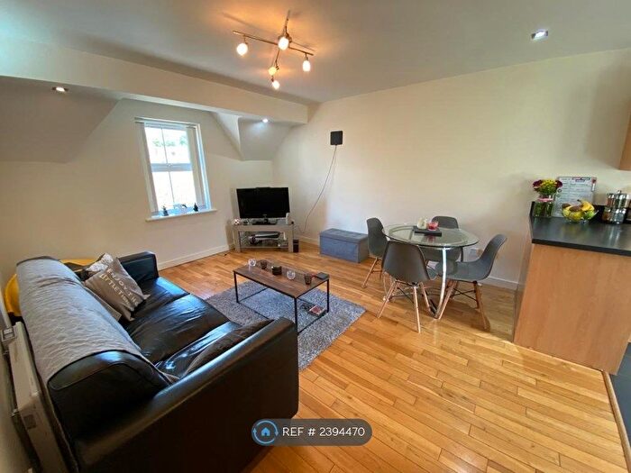 2 Bedroom Flat To Rent In The Junxion, Leeds, LS5