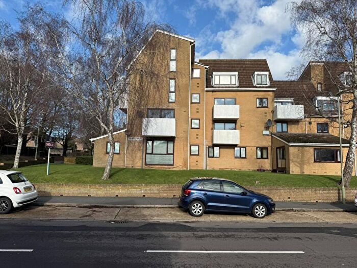 2 Bedroom Apartment For Sale In Frogmore, Fareham, PO14