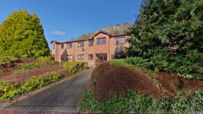 2 Bedroom Flat To Rent In Abbey Craig Court, Causewayhead, Stirling, FK9