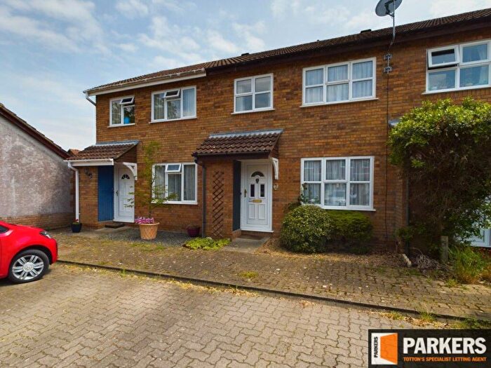3 Bedroom Terraced House To Rent In Acorn Close, Marchwood, SO40