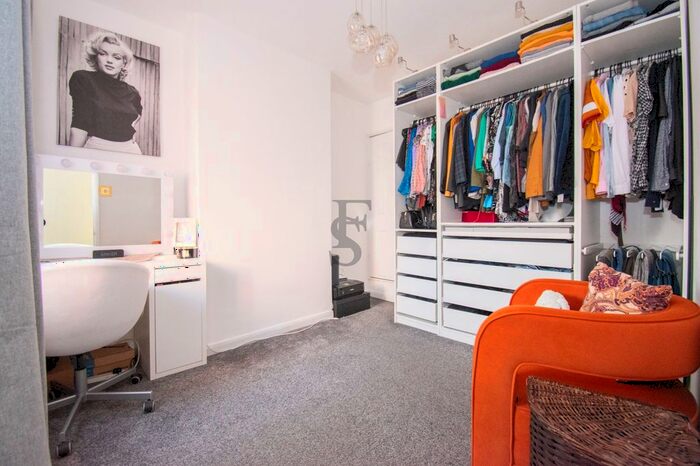 3 Bedroom Terraced House For Sale In Denmark Road, Leicester, LE2