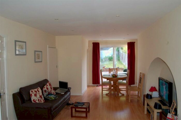 3 Bedroom Terraced House To Rent In / Academic Year Fantastic Double Bedroom Student/Professional House, Quinton Road, Harborne Ultrafast M Bro, B17