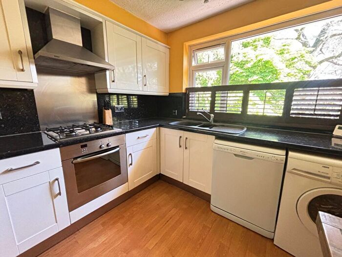 2 Bedroom Apartment To Rent In Niall Close, Birmingham, B15