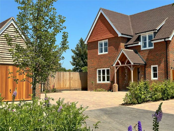 4 Bedroom Detached House For Sale In Muss Lane, Kings Somborne, Stockbridge, Hampshire, SO20