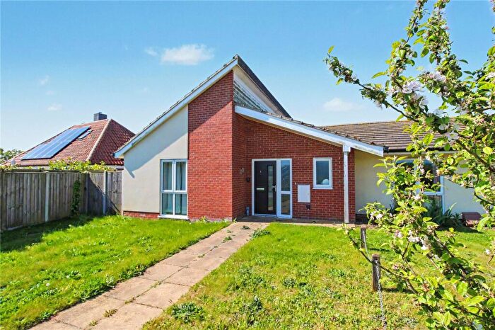 2 Bedroom Bungalow For Sale In Wangford Road, Reydon, Southwold, Suffolk, IP18