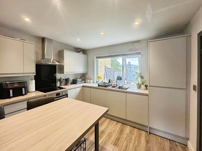 2 Bedroom End Of Terrace House To Rent In Railes Close, Luddendenfoot, Halifax, West Yorkshire, HX2