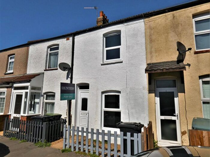 2 Bedroom Terraced House To Rent In Seymour Road, Northfleet, Gravesend, Kent, DA11