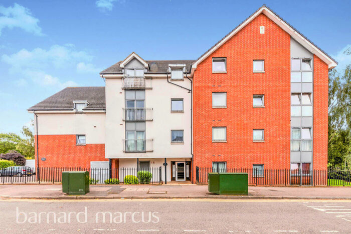 1 Bedroom Apartment To Rent In A Rosehill Avenue, Sutton, SM1