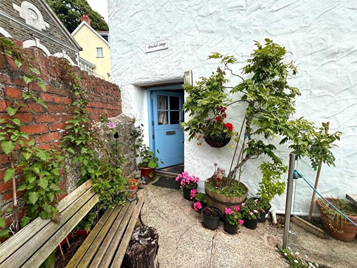 2 Bedroom Detached House For Sale In New Hill, Goodwick, Pembrokeshire, SA64