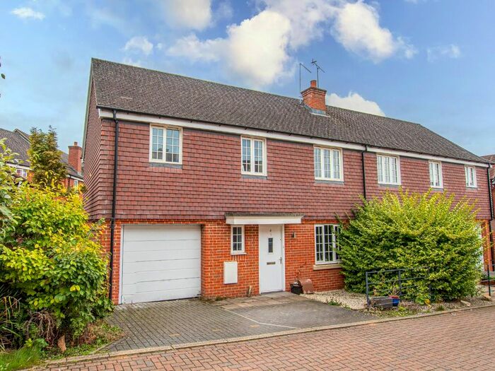 5 Bedroom Semi-Detached House For Sale In Ely Road, Wendover, Aylesbury, HP22